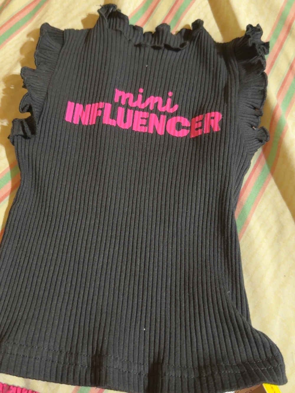 SHEIN Black & Hot Pink "mini INFLUENCER" Girls Matching Set - Picture 6 of 6